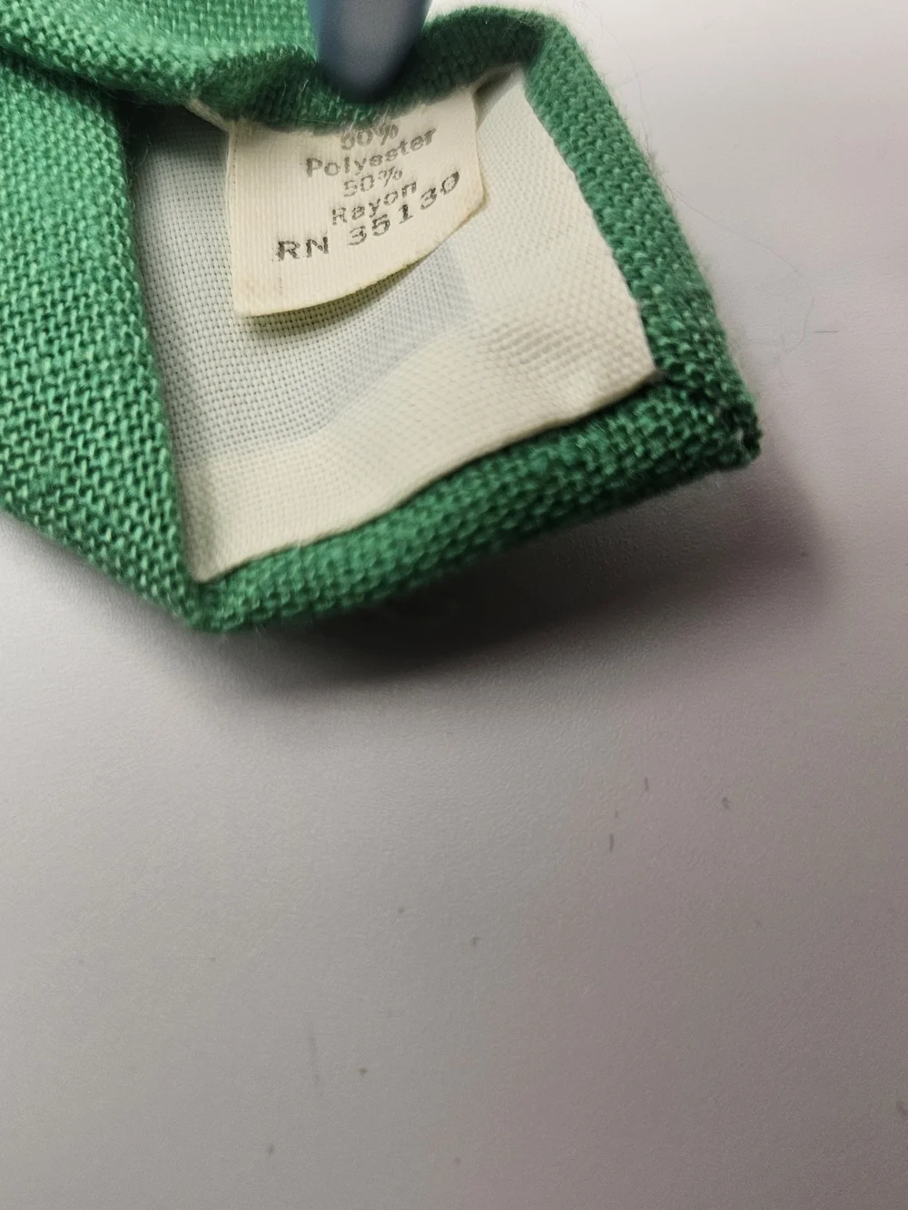 Elegant Solid Green Men’s Tie – Refined Formal Accessory